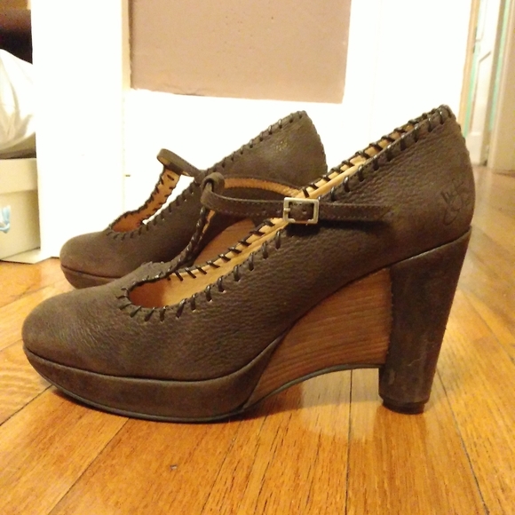 Leather T Strap Wedges - Picture 3 of 13